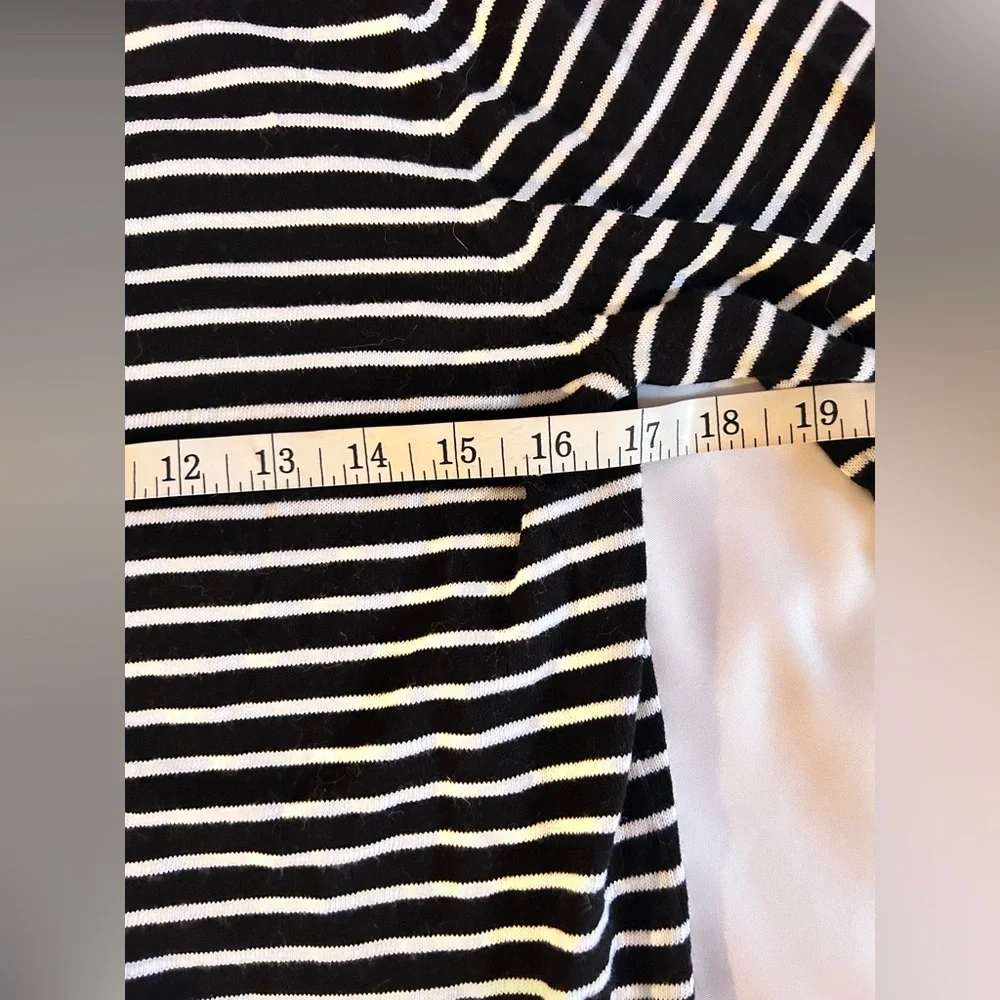 Ann Taylor LOFT Black & White Striped Button Up Cardigan Size Small
